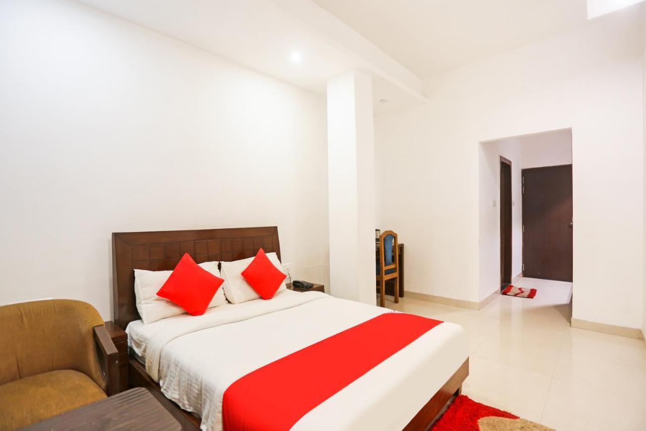 OYO 72233 Zion Inn Varanasi Exterior foto