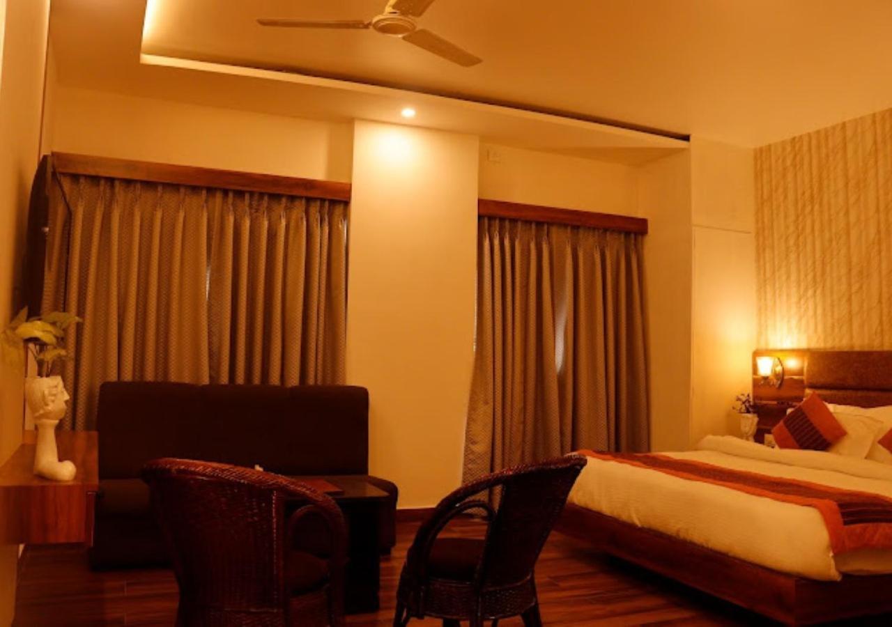 OYO 72233 Zion Inn Varanasi Exterior foto