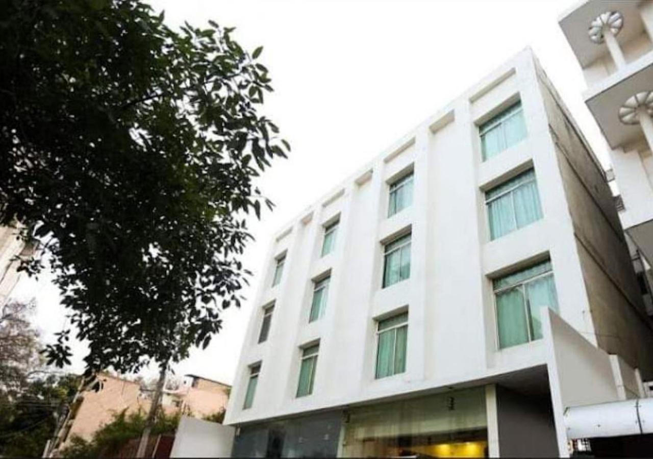 OYO 72233 Zion Inn Varanasi Exterior foto