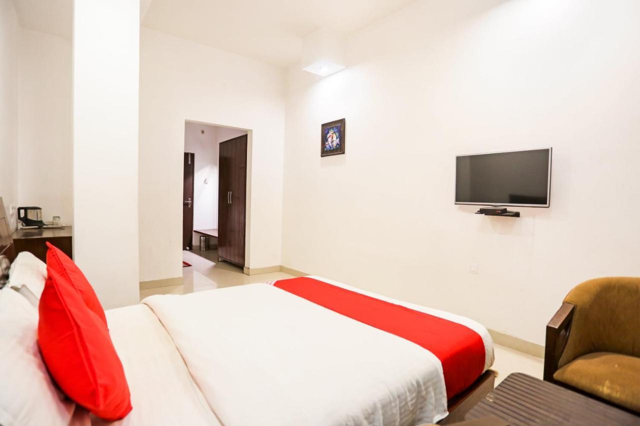 OYO 72233 Zion Inn Varanasi Exterior foto